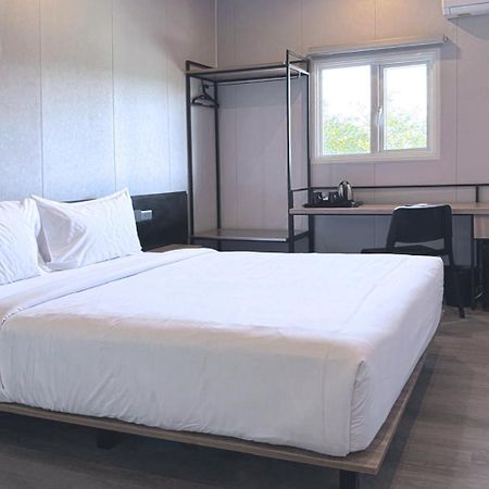 Conjioo Hotel Sumbawa Managed By Mhm Maluk Ngoại thất bức ảnh